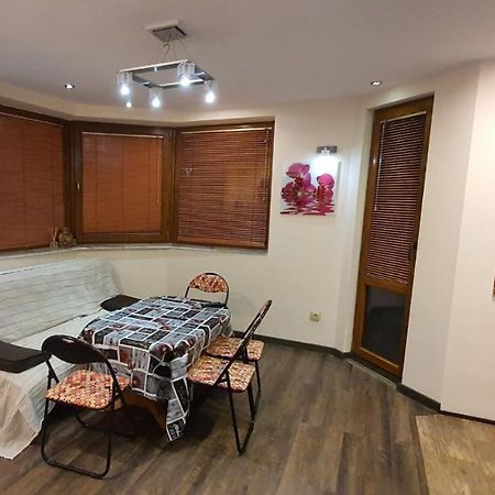 Apartment Knjaz Boris Pomorie Esterno foto